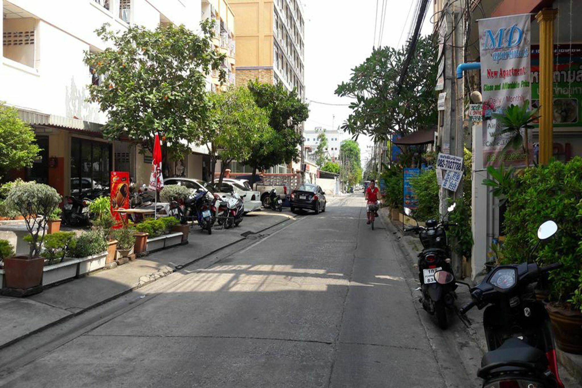 Md Rose Apartment Bangkok Esterno foto